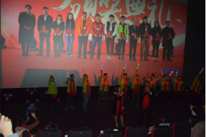 萬磊家宴圓滿落幕，向萬磊平凡英雄致敬！